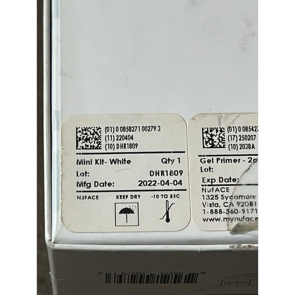 NuFACE Mini Petite Facial Toning Device Only No Cord Included - Picture 6 of 6